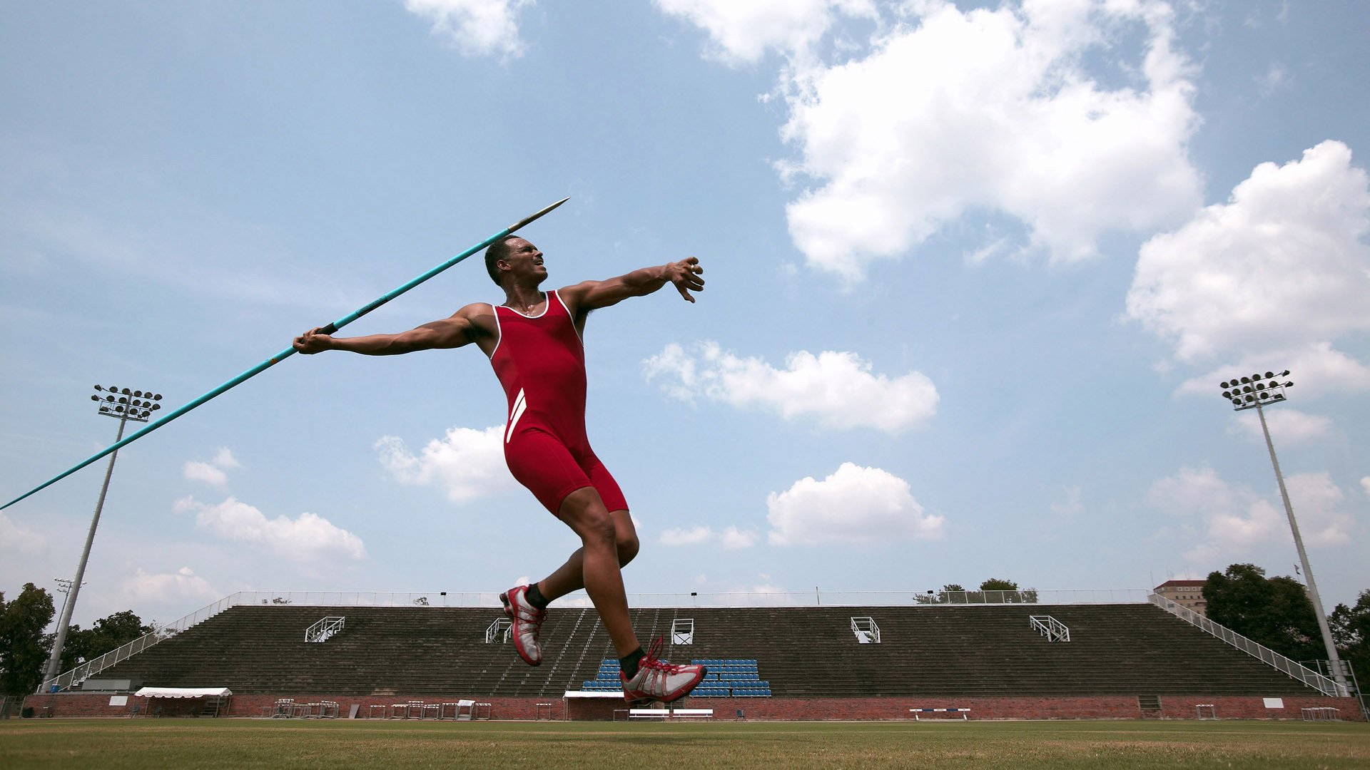 米兰体育(中国大陆)官网-“高新体育中心：羽毛球赛场成全球选手竞技之地”